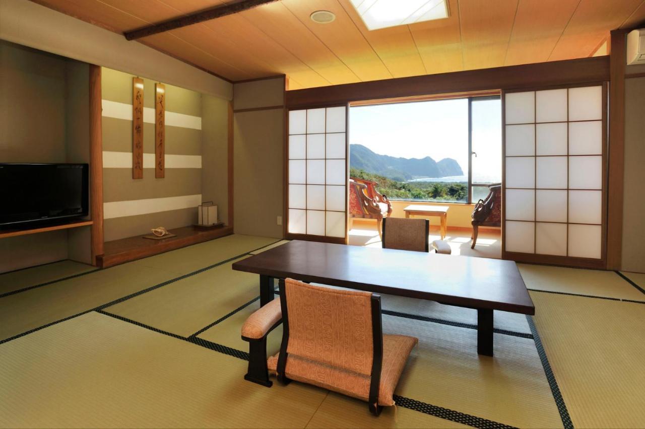 Hachijo View Hotel Екстер'єр фото